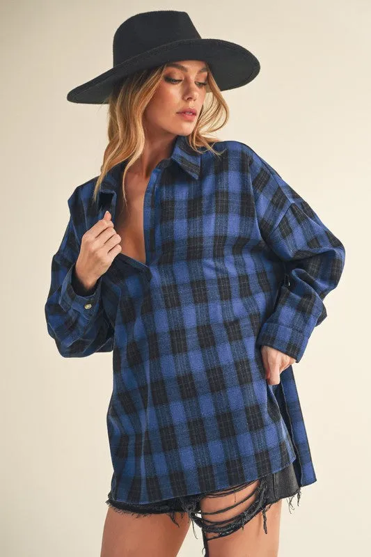 Aemi   Co Side Slit High-Low Plaid Long Sleeve Polo Shirt