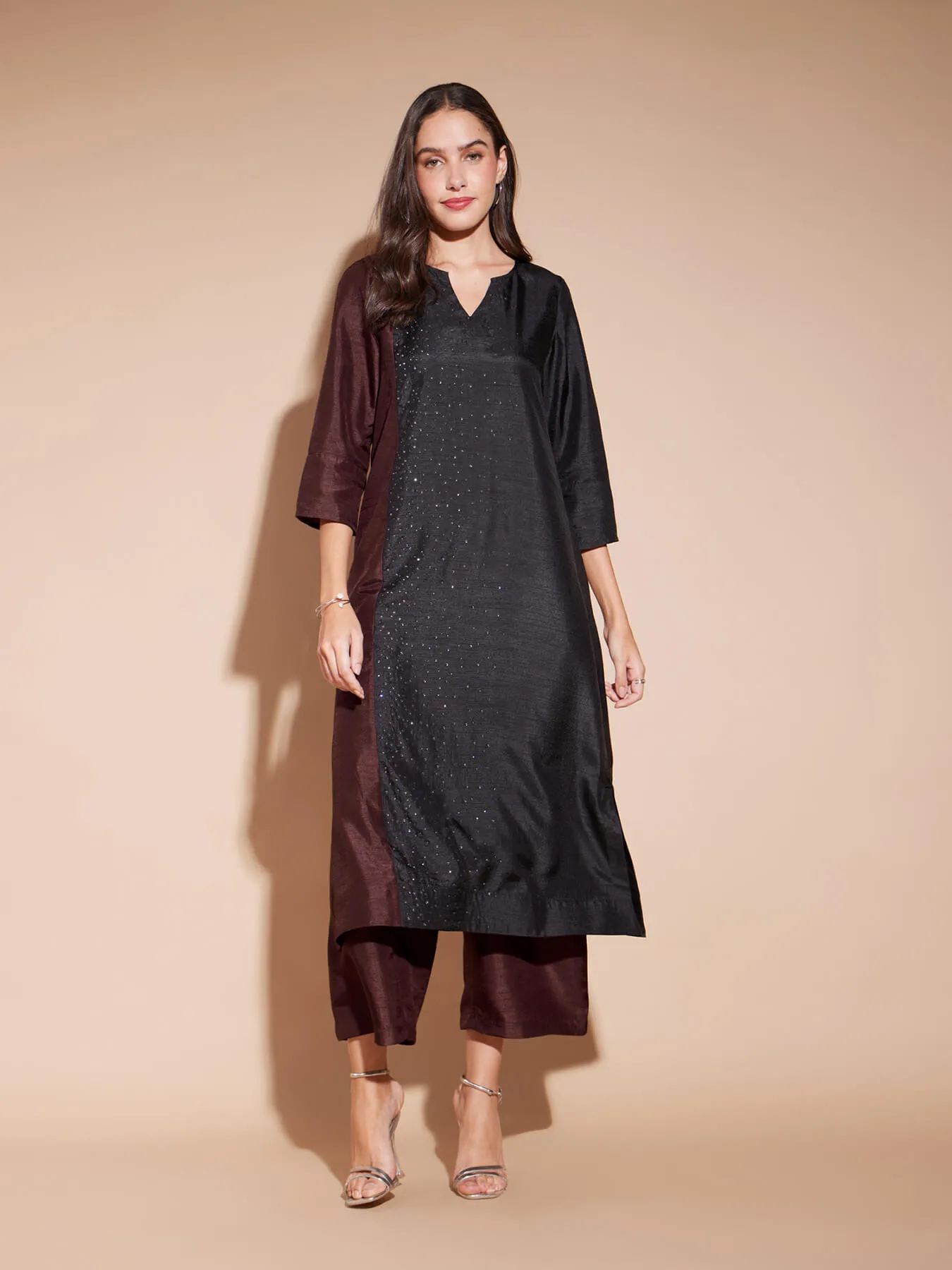 Colourblock Straight Kurta Set - Black & Maroon