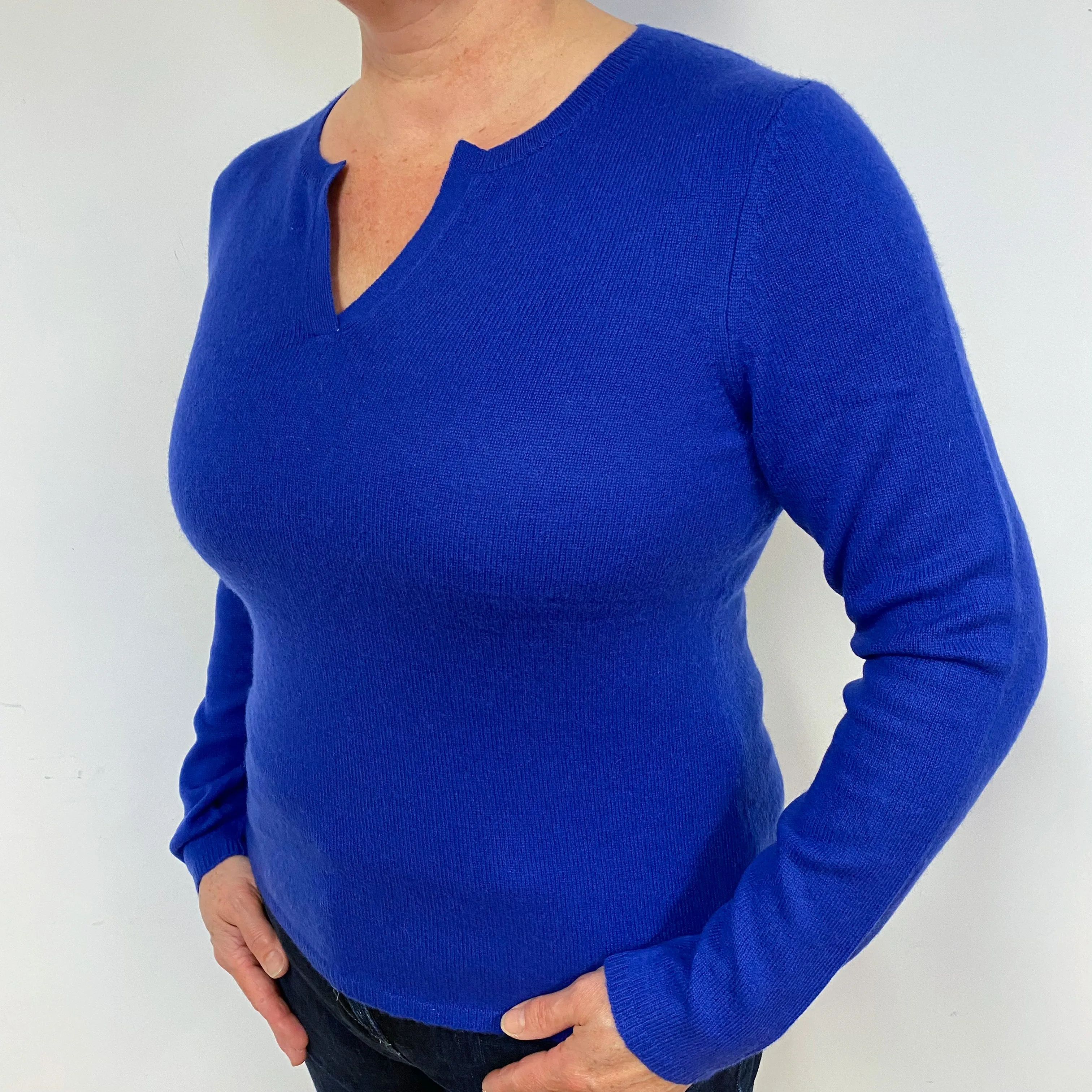 Indigo Blue Cashmere V-Neck Jumper Large/Petite.