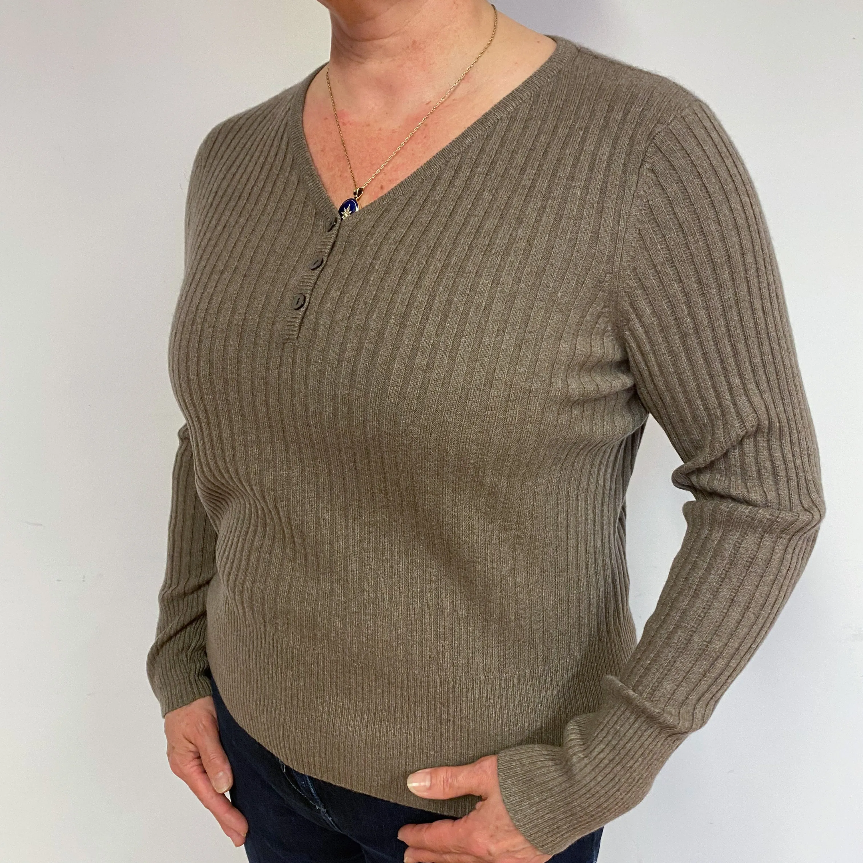 Mocha Brown Ribbed Cashmere V-Neck Jumper Large