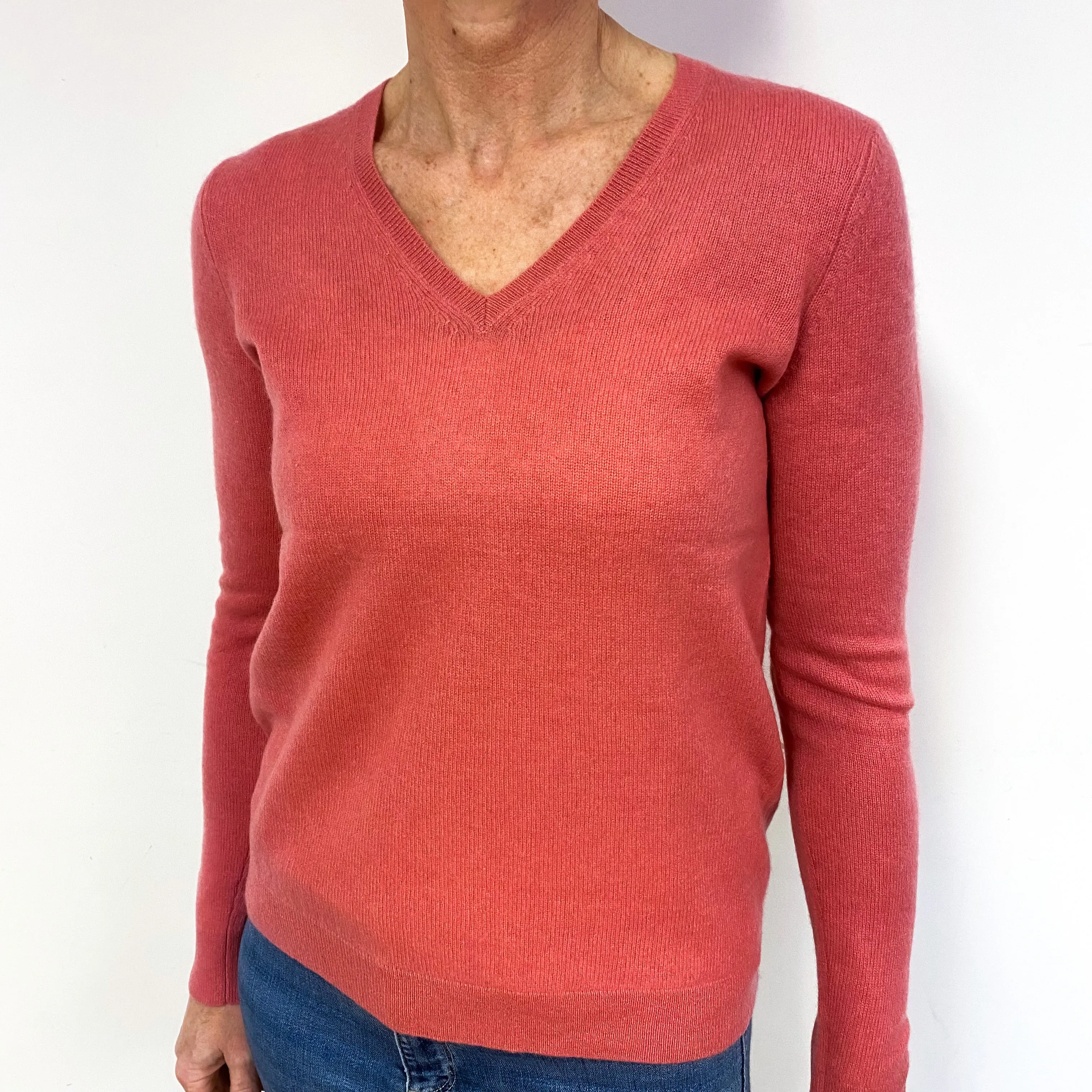Muted Loganberry Pink Cashmere V-Neck Jumper Medium