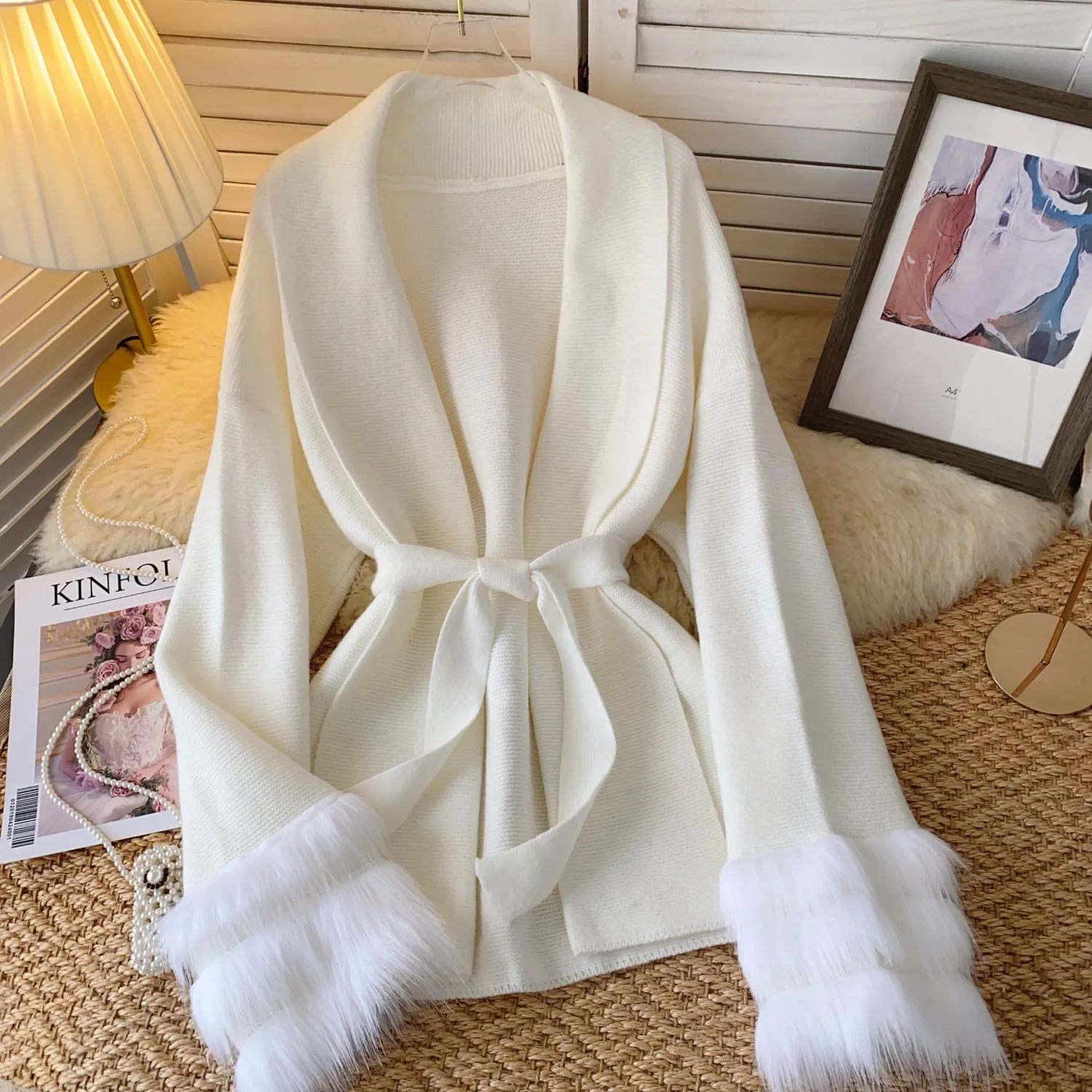 Niche Furry Cuff Lace-up Cardigan