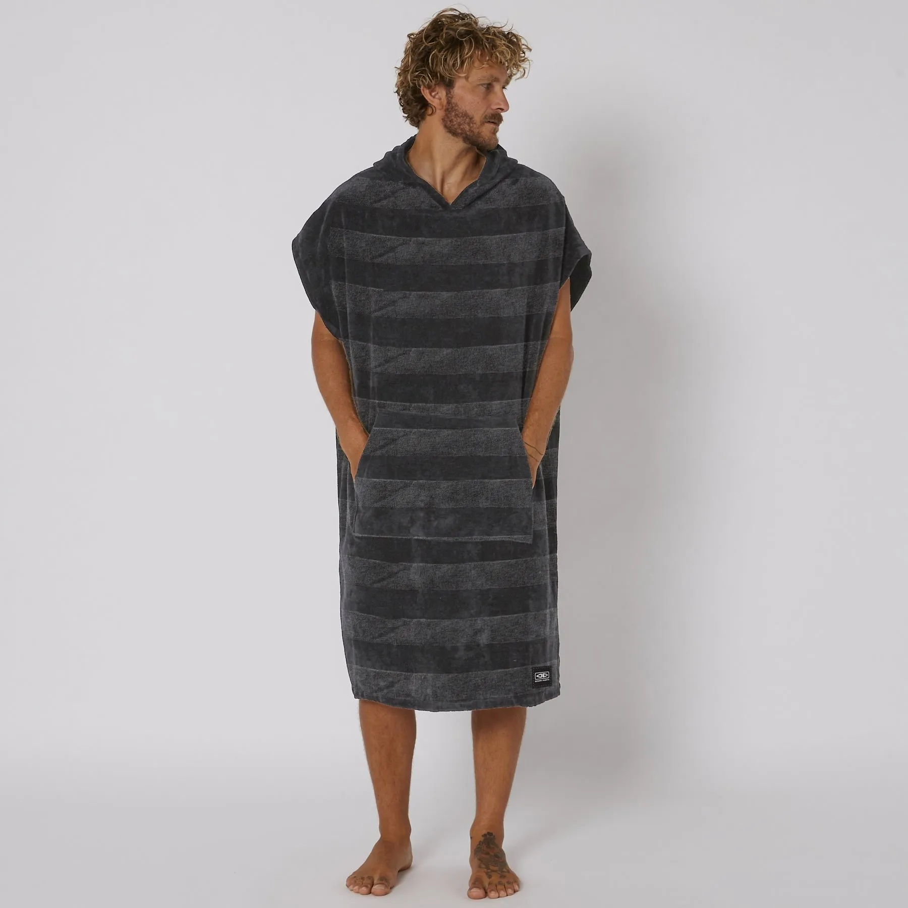 O&E Mens LAYZ Poncho
