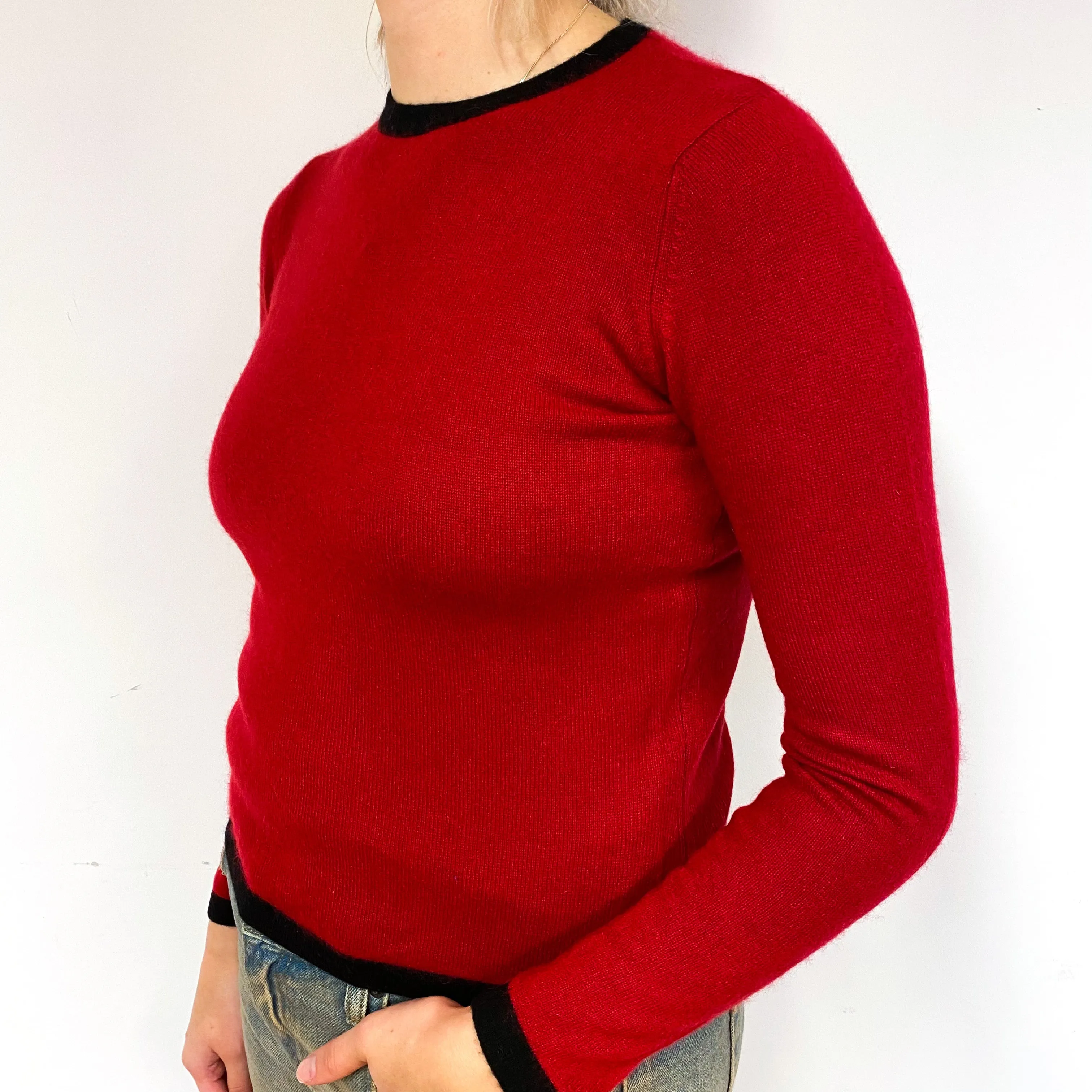 Red Black Trimmed Cashmere Crew Neck Jumper Small