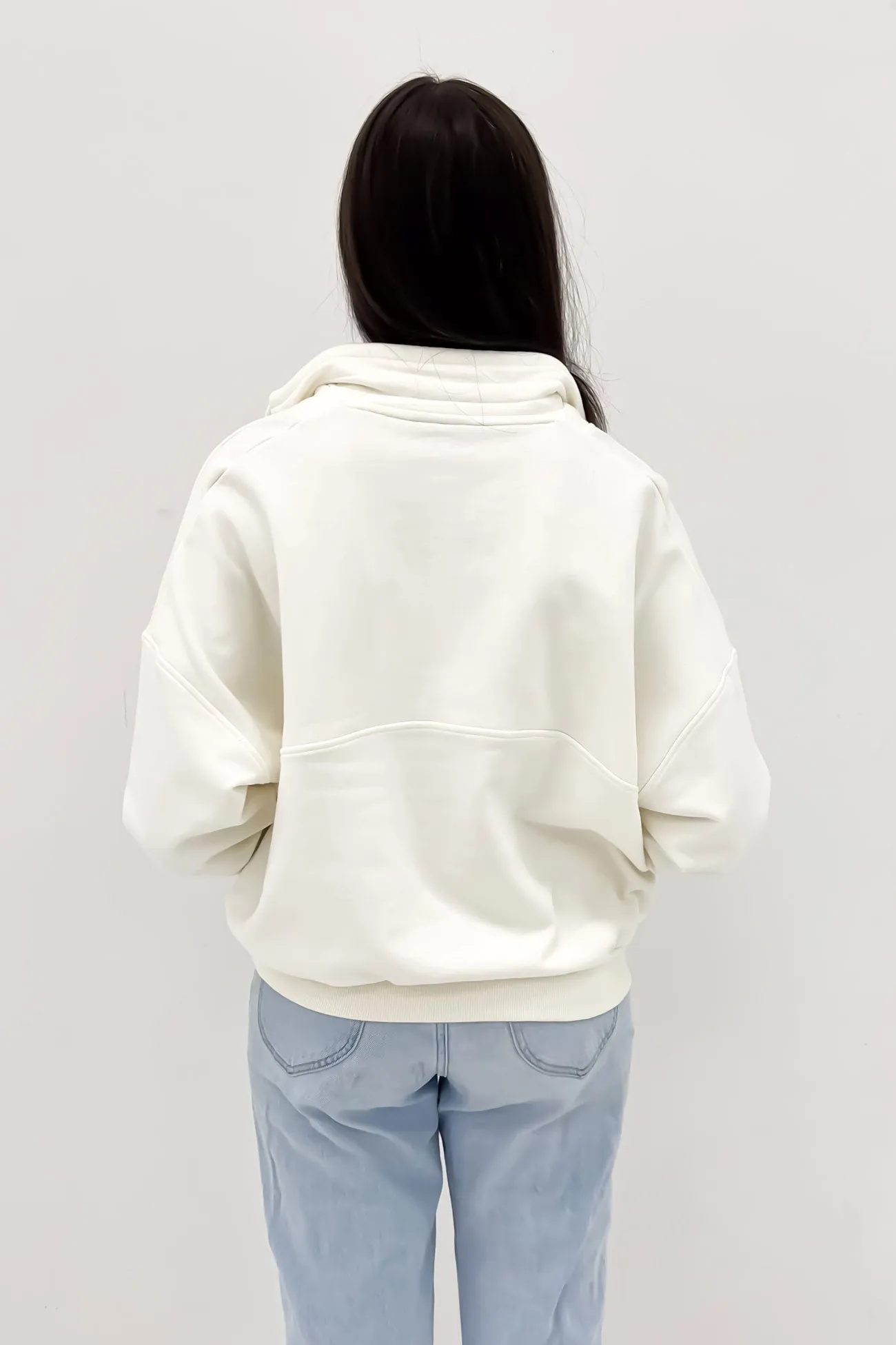 Reetrostone Mock Neck Fleece Star White