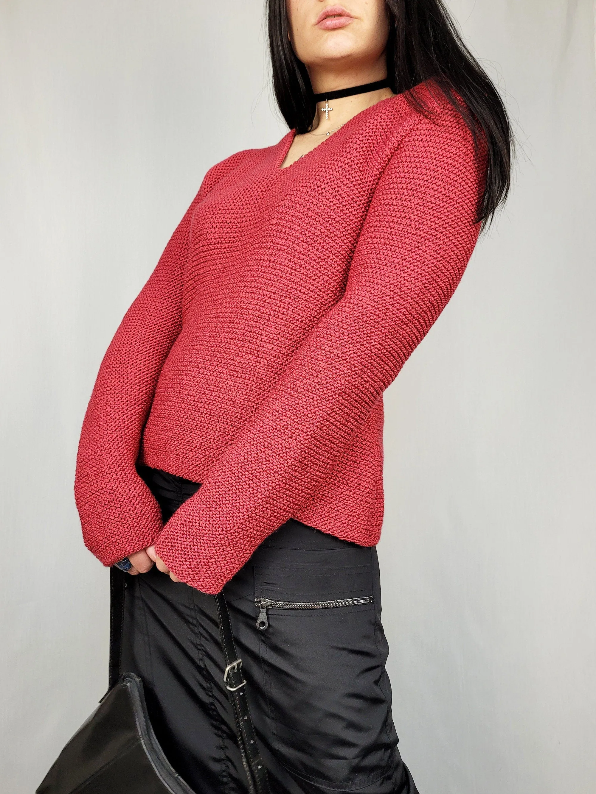 Vintage 90s handmade minimalist knit raspberry pink jumper